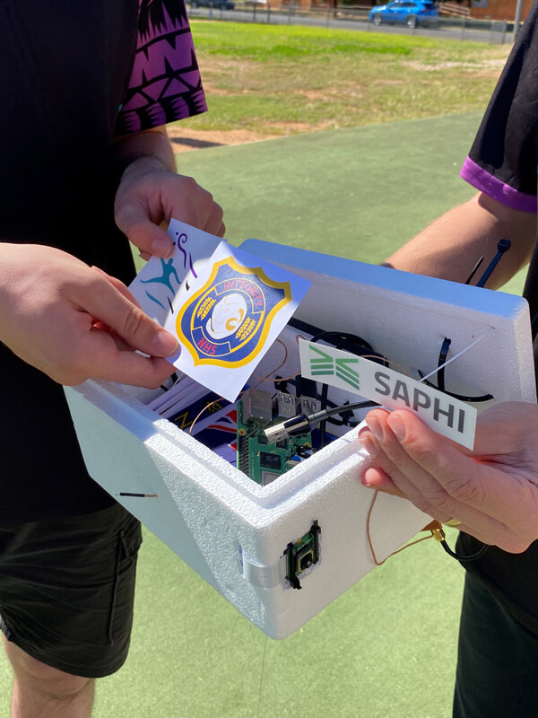 Space balloon memento box